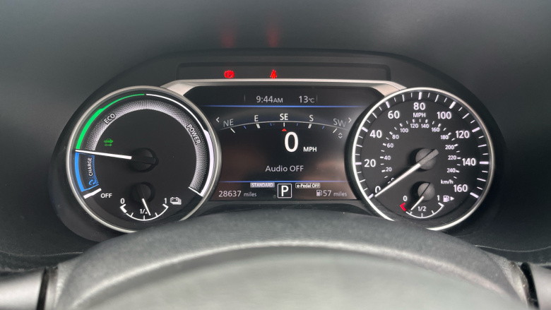 Nissan Juke 1.6 Hybrid N-Connecta 5dr Auto Hybrid Hatchback